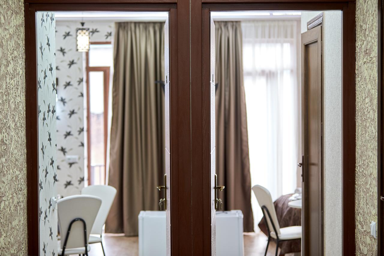 Guest Hotel Tbilisi Buitenkant foto